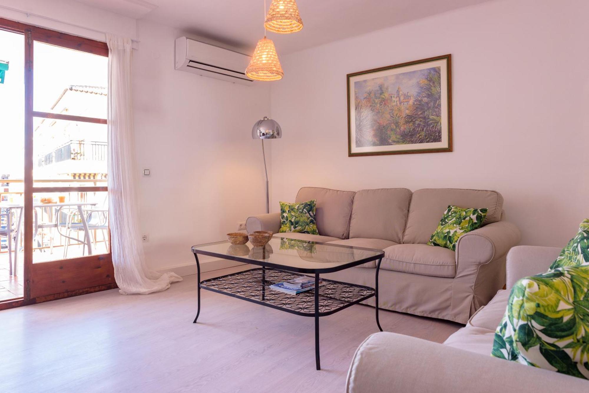 Port Perfection: Your Dream Apartment By The Beach Jávea Exteriér fotografie