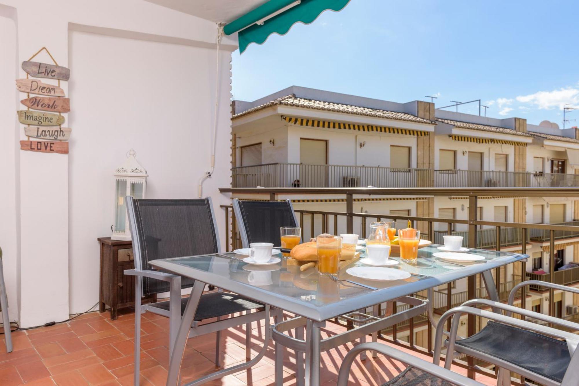 Port Perfection: Your Dream Apartment By The Beach Jávea Exteriér fotografie