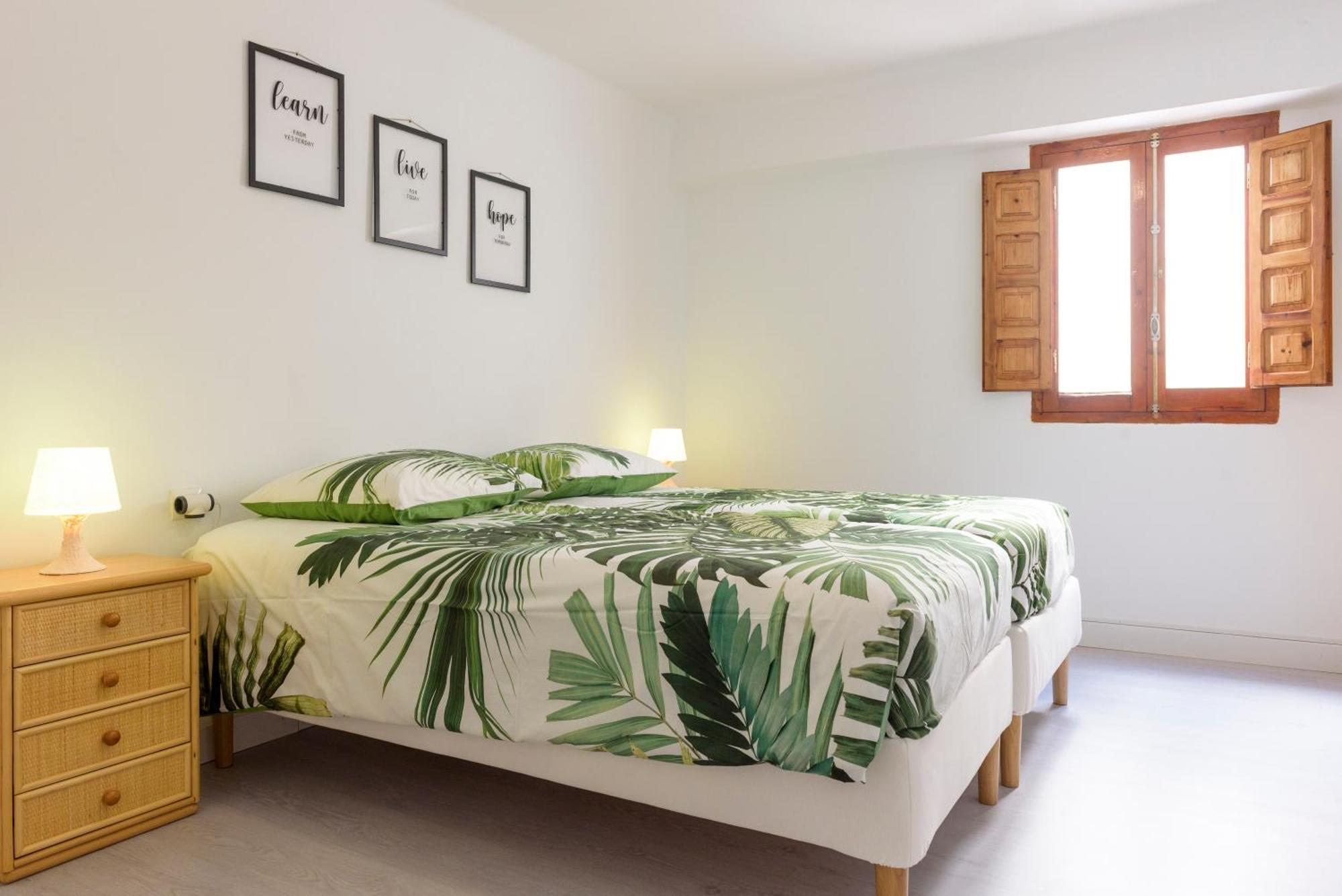 Port Perfection: Your Dream Apartment By The Beach Jávea Exteriér fotografie